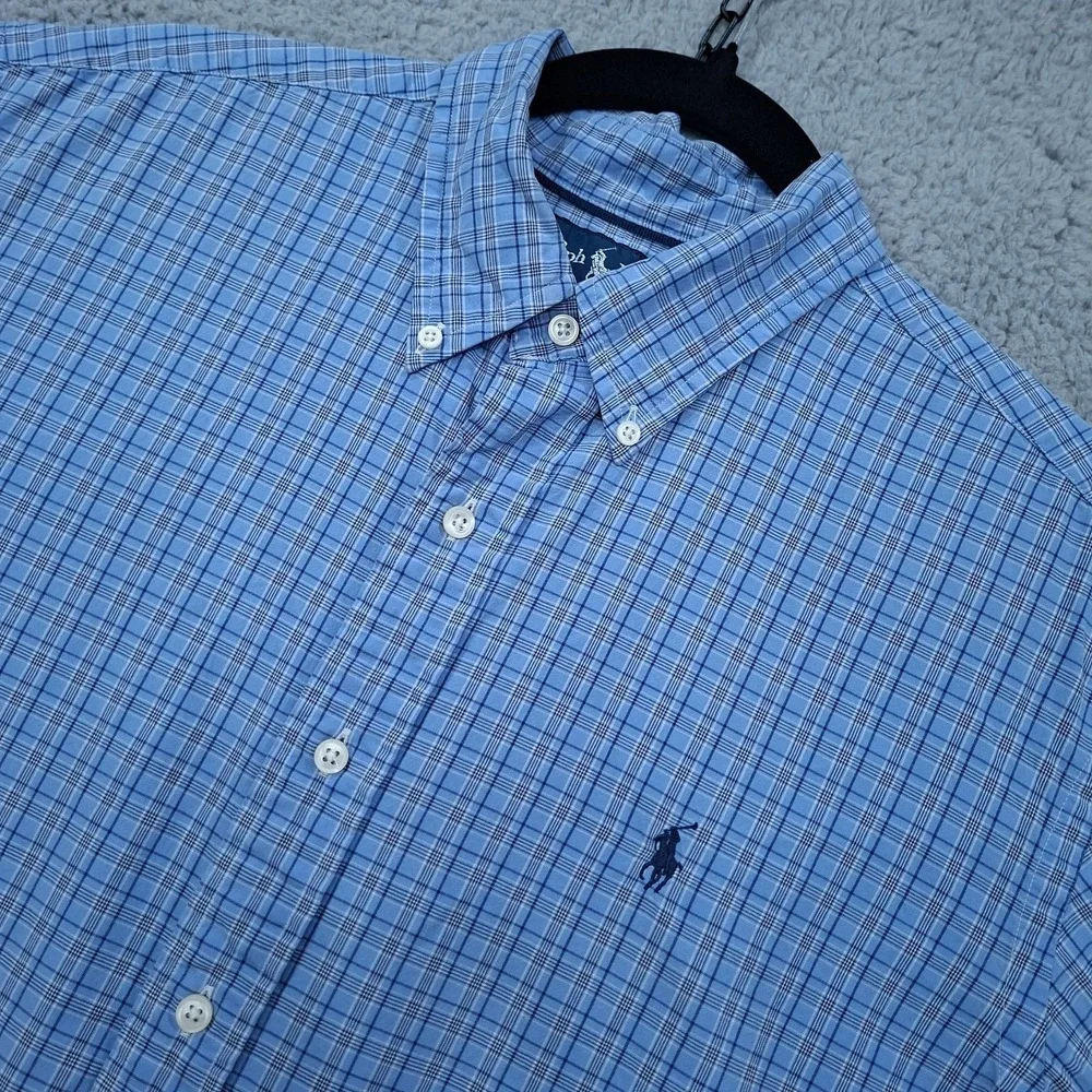 Ralph Lauren Classic Fit Men Size Large Blue/White Plaid Button Up Shirt‎ Pony